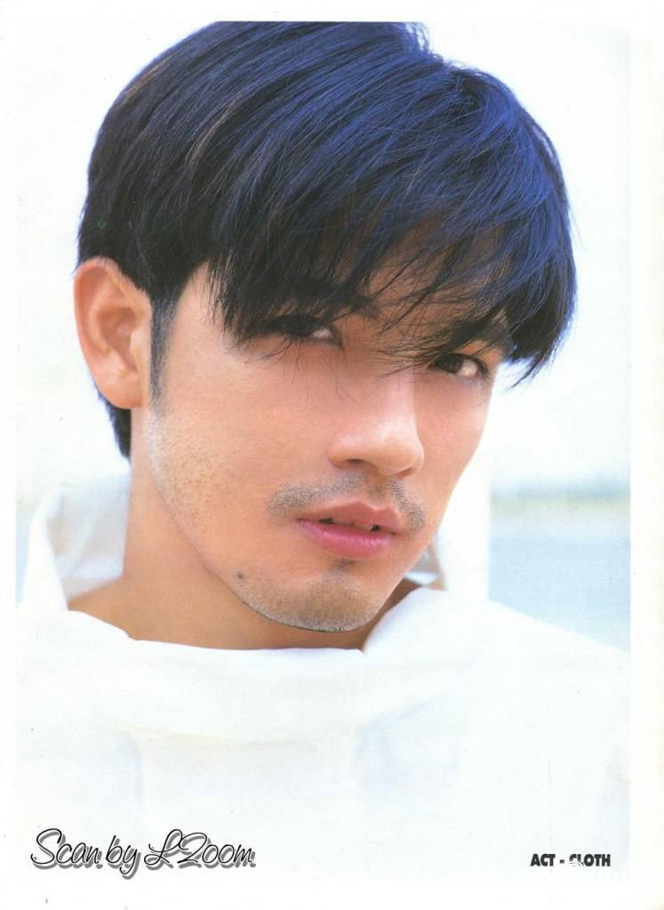 ศรราม เทพพิทักษ์ @ เพื่อนเดินทาง vol.22 no.245 May 2000