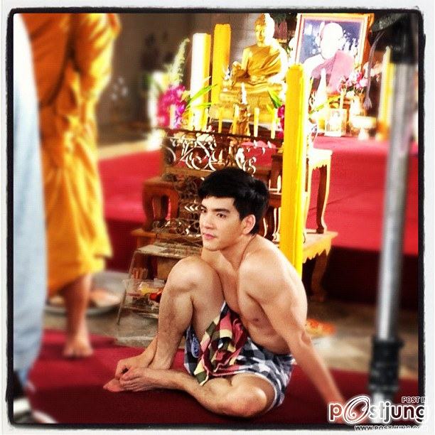 "นิว-วงศกร ปรมัตถากร "