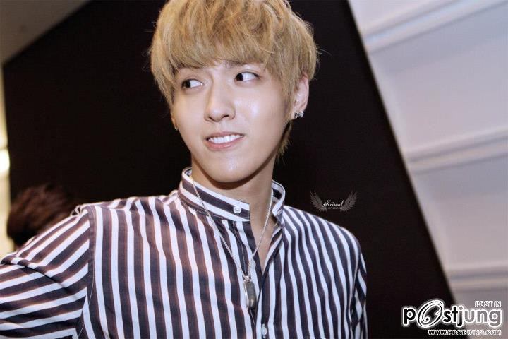 kris EXO-M Going to Taiwan