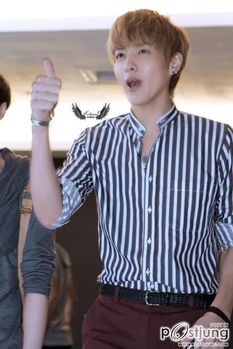 kris EXO-M Going to Taiwan