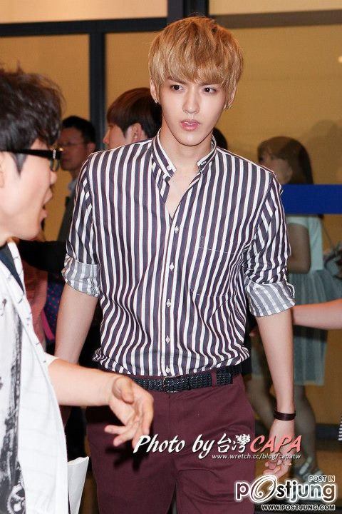 kris EXO-M Going to Taiwan