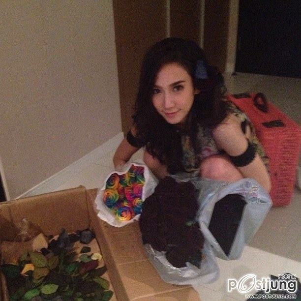 ยินดี กับ อั้ม พัชราภา ที่มีคน Follow อินสตาร์แกรม 600,000 คน [@aum_patchrapa]