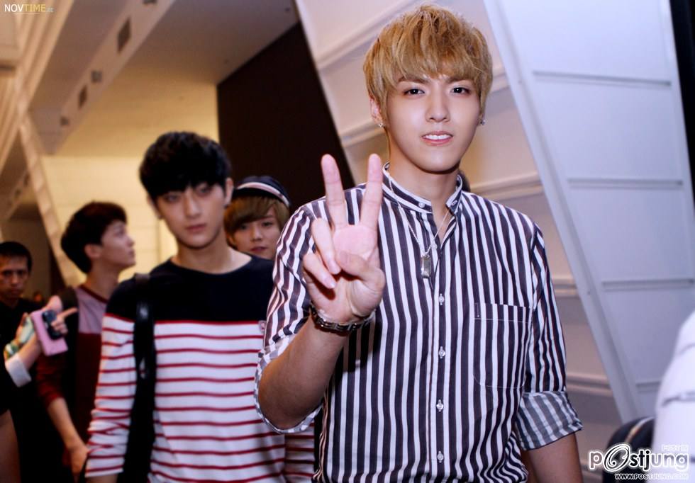 kris and lay exo-m