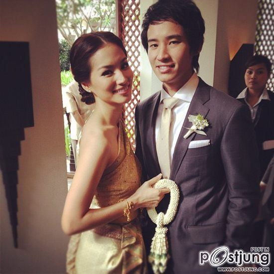 เจ้าสาวแสนสวยในชุดไทย