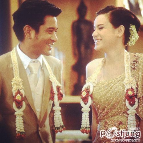 เจ้าสาวแสนสวยในชุดไทย