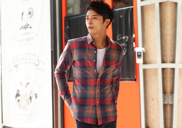 แฟชั่น เสื้อเชิ้ตเท่ๆ สำหรับ หนุ่มๆ