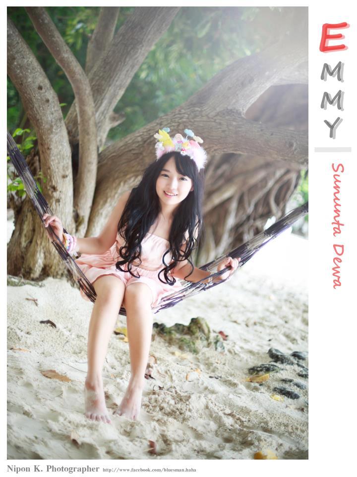 เอมมี่ สุนันทา เดวา