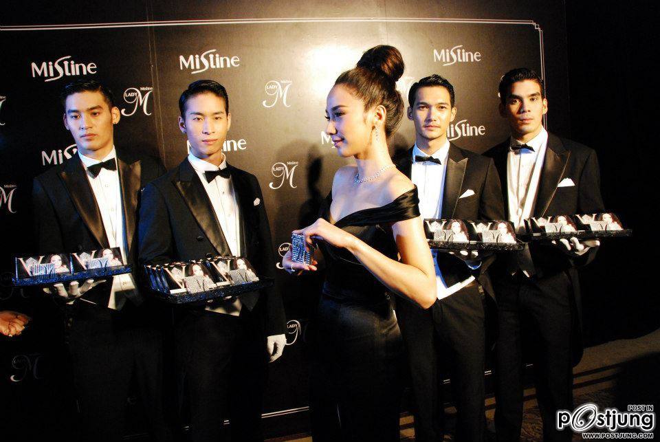 ประมวลภาพ ฉลอง 25 ปี มิสทิน เปิดตัวแป้งตลับต้นแบบประดับเพชร แพงที่สุดในโลก!