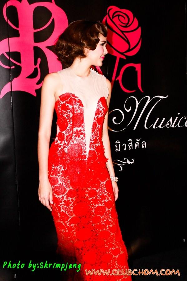 ชมพู่ อารยา รอบเปิดตัวเรยาเดอะมิวสิคเคิล
