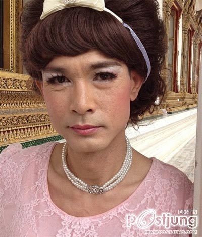 โอ วรุฒ : โธ่!!! โกโบริ เปลี่ยนไปซะแล้ว