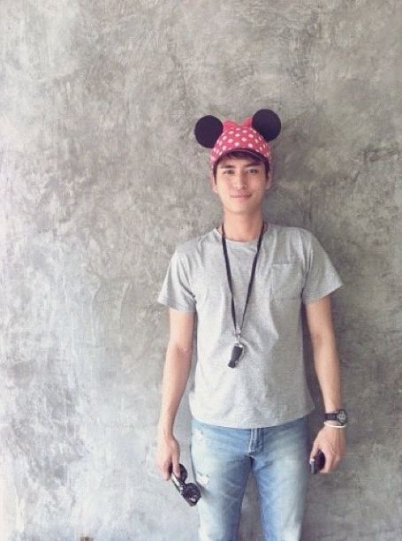 ปั้นจั่น ไม่หล่อเวอร์แต่มีเสน่ห์
