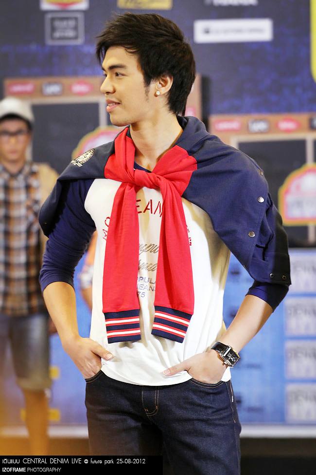 แม็ค วีรดนย์ หวังเจริญพร