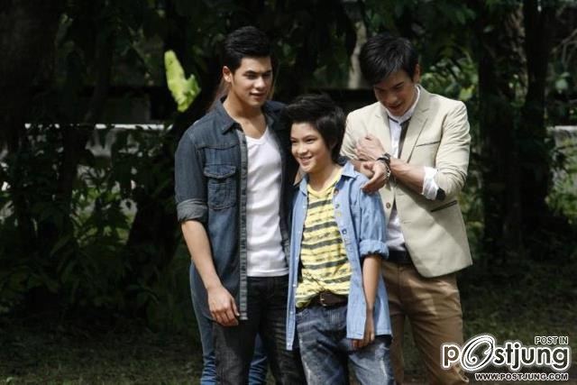 ซี ศิวัฒน์ ในกองละคร "คุณชายเลี้ยงหมู คุณหนูเลี้ยงแกะ"