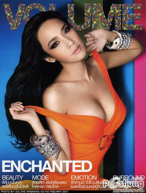 ท่าโพส เริ่ดๆๆ จาก อั้ม พัชราภา