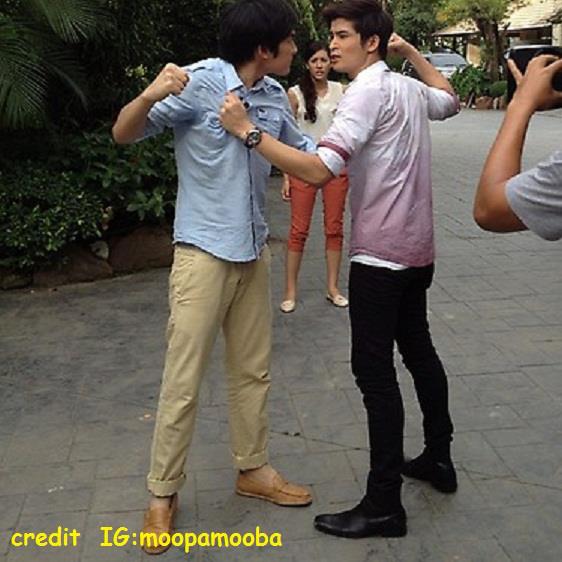เบื้องหลัง ตูมตาม   จากกองละครแผนรักแผนร้าย