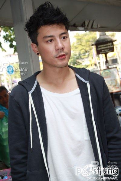 "โพลีพลัส" วางตัว "โดม-แพนเค้ก-กันต์" ลงละคร "ซินเดอเรลล่ารองเท้าแตะ"