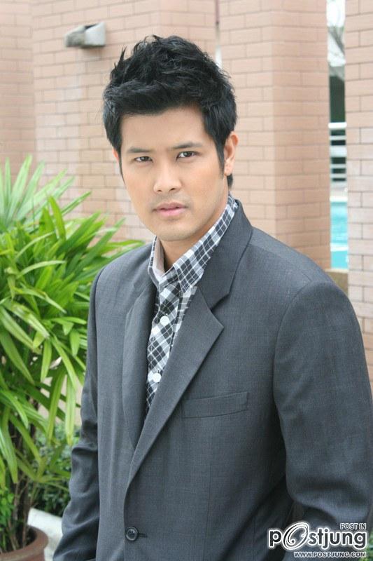 "ดีด้า" วางตัว "เติ้ล-เอมี่" ลงละคร "คุณพ่อจำเป็น"