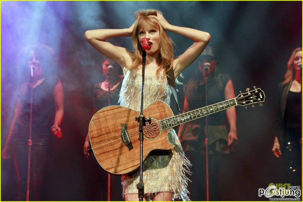 Taylor Swift ภาพล่าสุดไปโชว์จัดเต็มที่ Rio de Janeiro บราซิล !!
