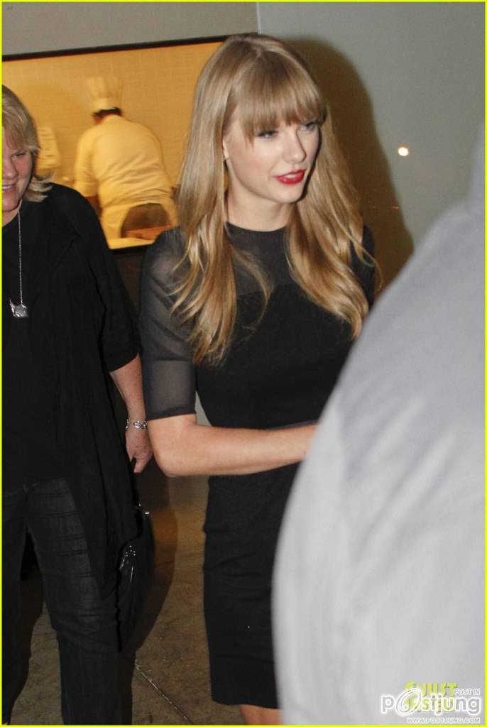 Taylor Swift ภาพล่าสุดไปโชว์จัดเต็มที่ Rio de Janeiro บราซิล !!