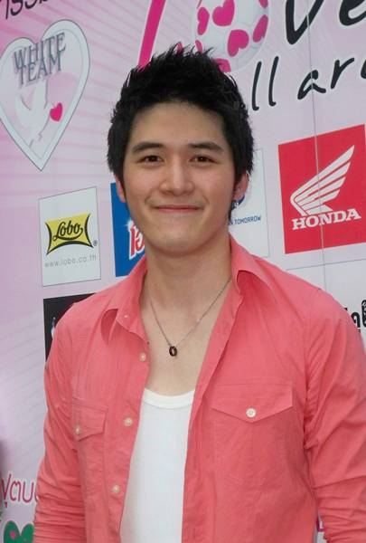 แจ็ค เมธัส หน้าใสอะ!!!!