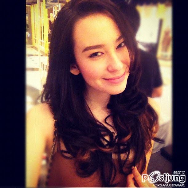 มาลินี มะลิ โคทส์ นางแบบ ผิวขาวจั๊ว