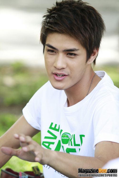 ธาราเขต เพ็ชร์สุกใส