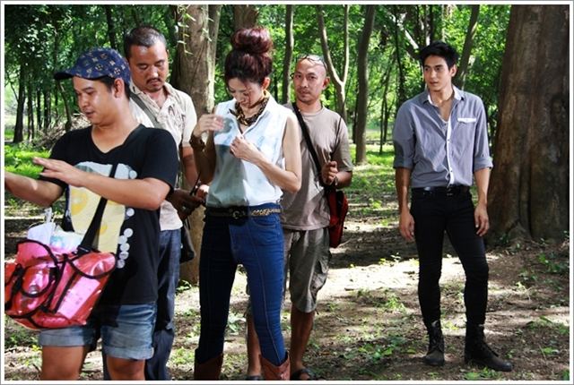 อยู่ห่างๆอย่างห่วงๆ " ธัญญ์-ยุ้ย" หวานเล็กๆกลางกอง"ป่านางเสือ2