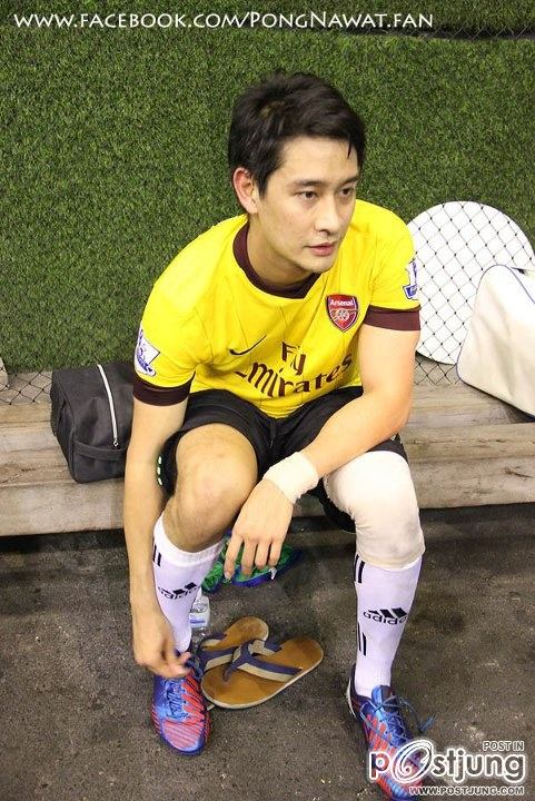"ป้อง ณวัฒน์" หล่อ ล่ำ