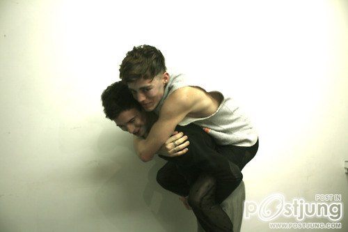 รักเป็นอย่างนี้