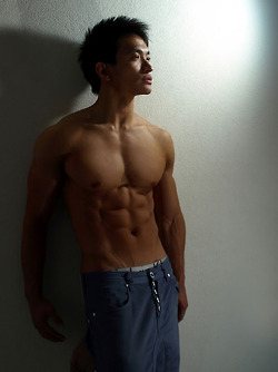 คนรักหนุ่มเซ็กซี่ 375