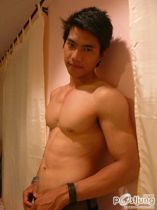 คนรักหนุ่มเซ็กซี่ 379 - แท่น ภัทรพล บุญศิริ