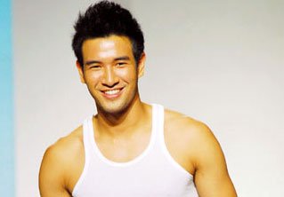 หล่อล้ำบาดจิต