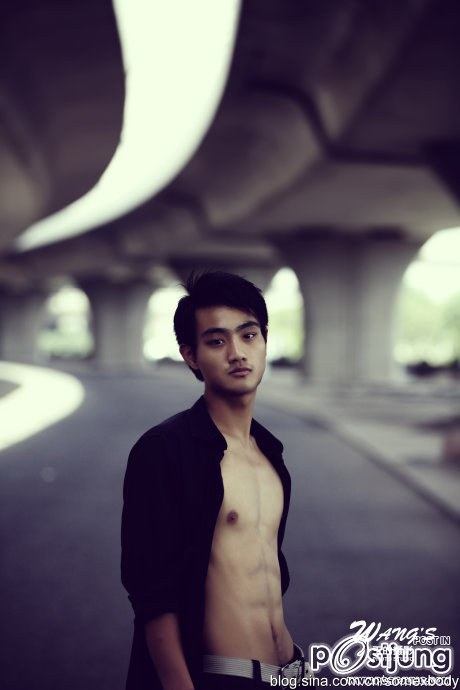 ถอดโชว์เรือนร่าง 09