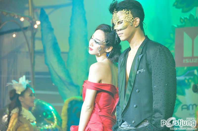 "อั้ม พัชราภา" กับหน้ากากเพชรงาน @Paradise Park 2nd Anniversary !!
