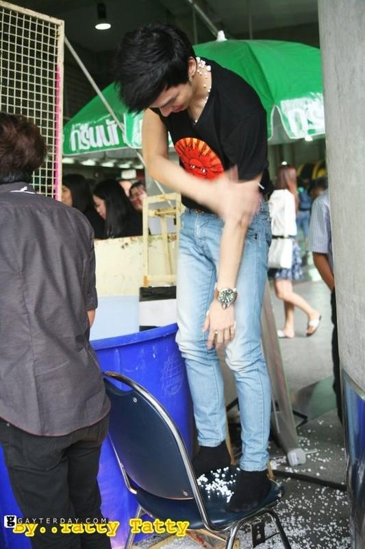 แม็ค วีรดนย์ หวังเจริญพร