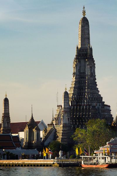 วัดอรุณราชวรารามราชวรมหาวิหาร