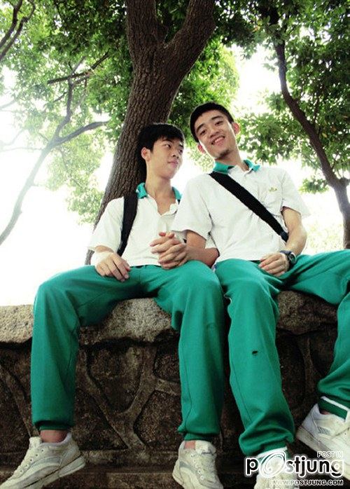 กอดรัก