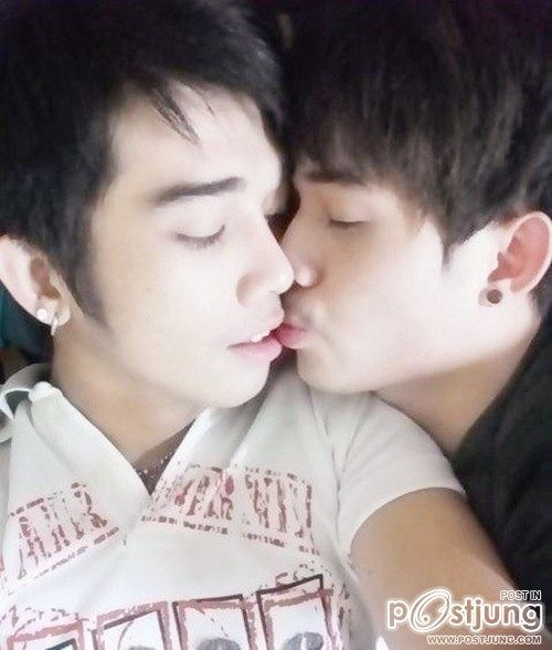 กอดรัก