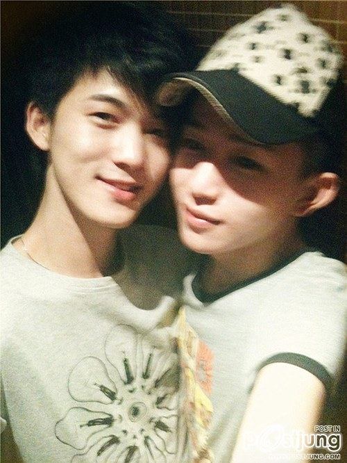 กอดรัก