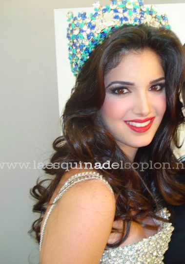 พญ.อเดรียน่า วาสินี นางงามคุณหมอVenezuela