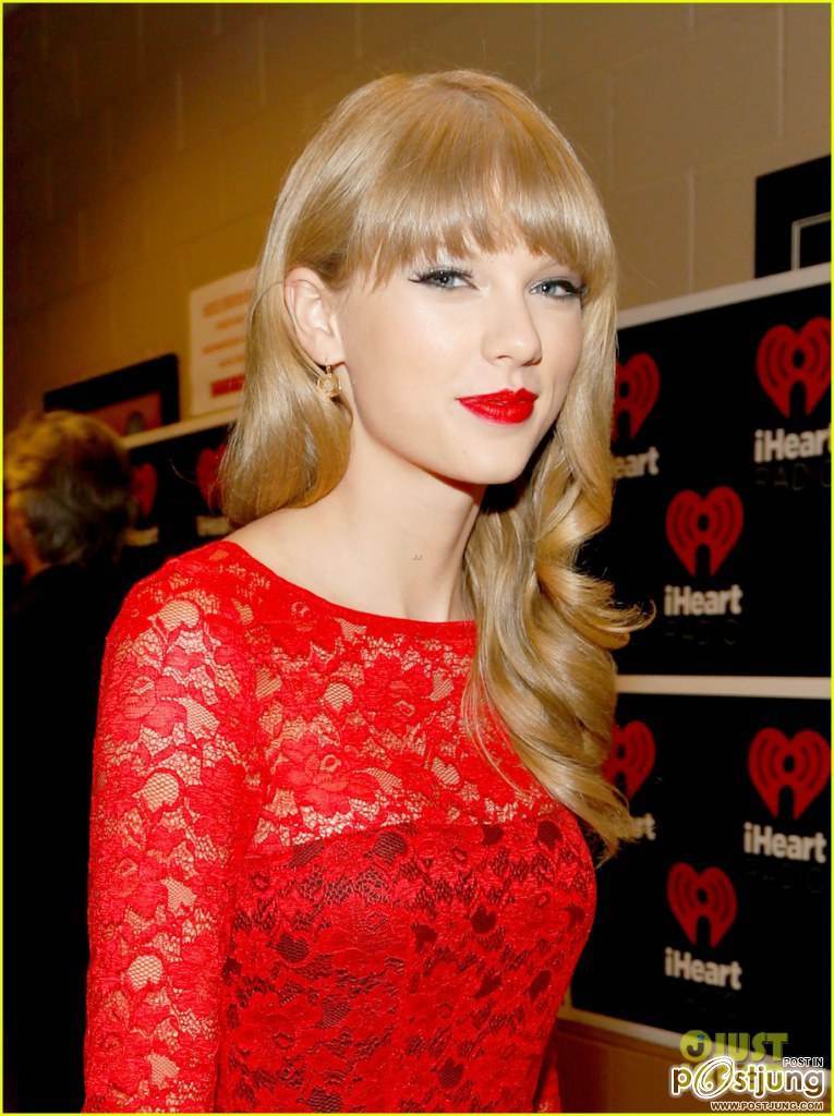 Taylor Swift: iHeartRadio Music Festival Performer!
