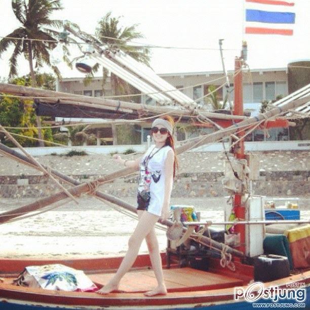 แพมแพม ดาราธิป ขาเธอสวยมาก สวยทั้งขา หุ่นและหน้าตา
