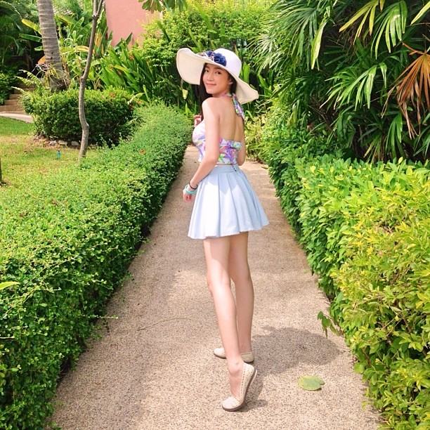 แพมแพม ดาราธิป ขาเธอสวยมาก สวยทั้งขา หุ่นและหน้าตา