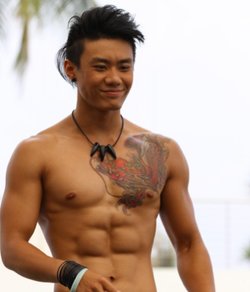 ถอดโชว์เรือนร่าง 22