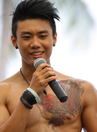 ถอดโชว์เรือนร่าง 22