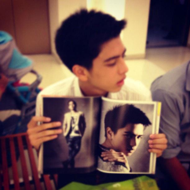 อาชวิน อยู่บำรุง llll