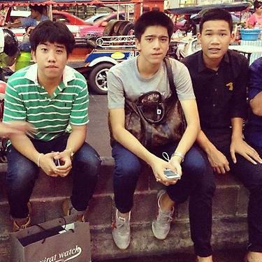 อาชวิน อยู่บำรุง llll
