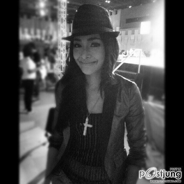ปุ๊กลุ๊ค-ฝนทิพย์ วัชรตระกูล@IG