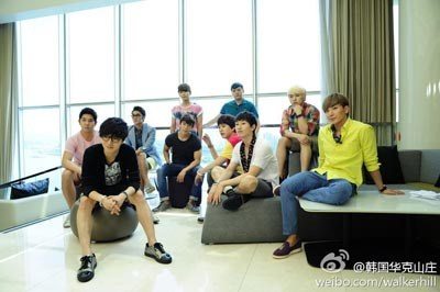 มุขเด็ดยังมีได้อีก! 4 ตุลานี้.. สนุกสั่งลา 'อีทึก' ก่อนเข้ากรมฯ กับ Super Junior เวอร์ชั่นเต็ม 10 คน