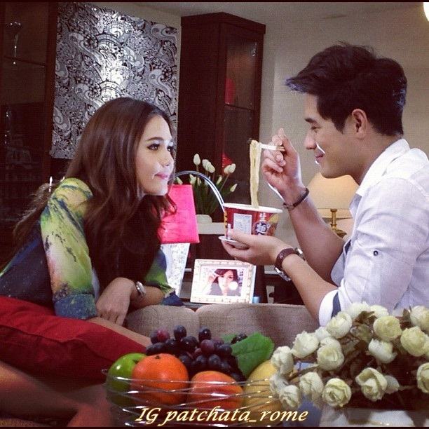 ชมพู่ อารยา ในกองละครคุณสามี (กำมะลอ) ที่รัก